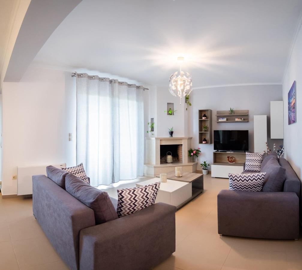 Panorama Apartment Apolpaina Buitenkant foto